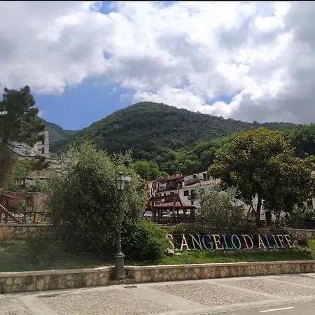 Alba Matesina Bed and breakfast